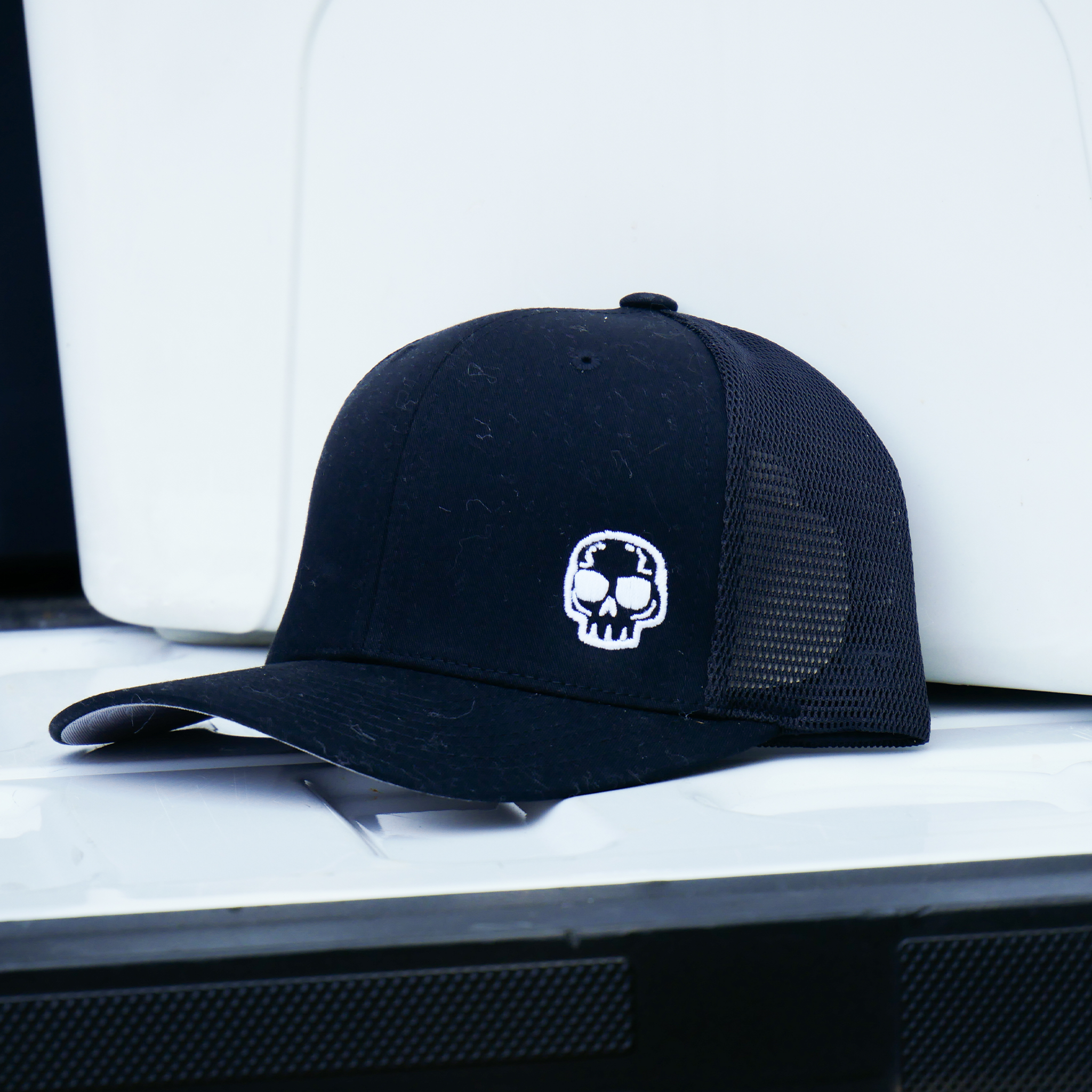 Black Icon Flexfit 110 Snapback